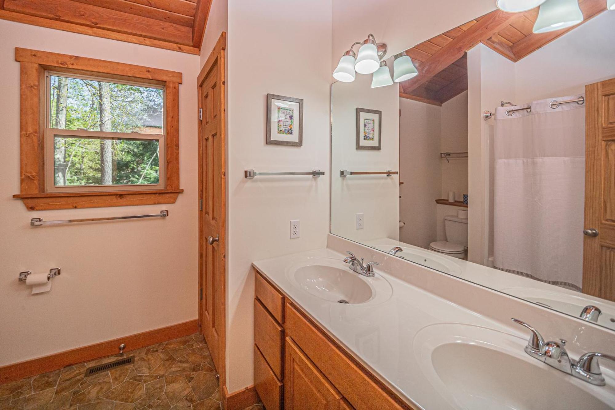 Maplewood Cottage McHenry Ngoại thất bức ảnh