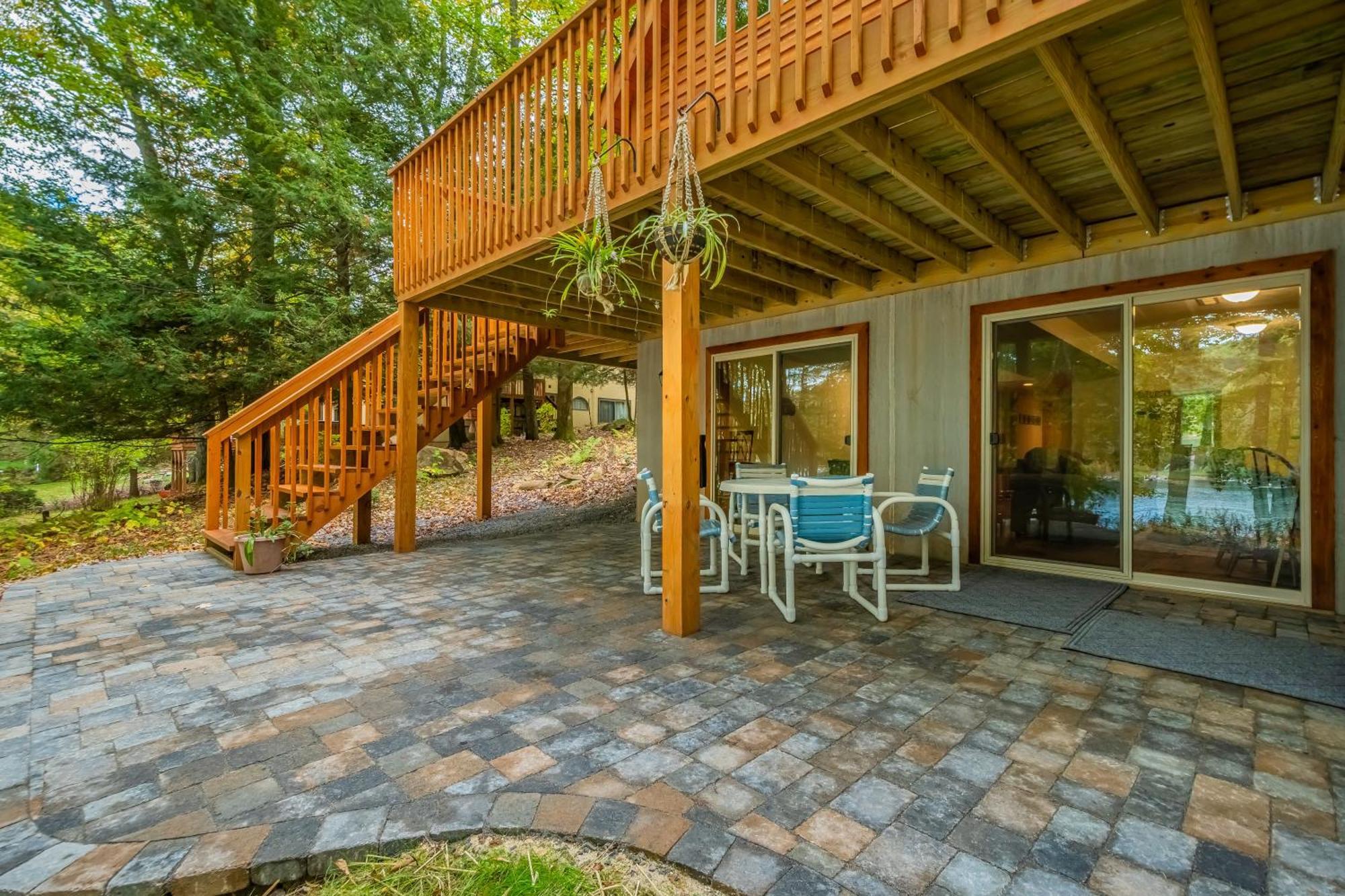 Maplewood Cottage McHenry Ngoại thất bức ảnh